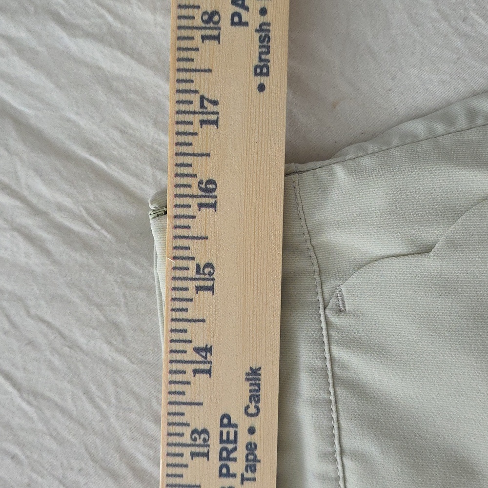 Vineyard Vines Scallop Skort 10 - Picture 14 of 14
